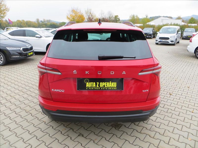 Škoda Karoq 2,0 TDI 110kw Style 4x4 DSG - fotka 6 z 28