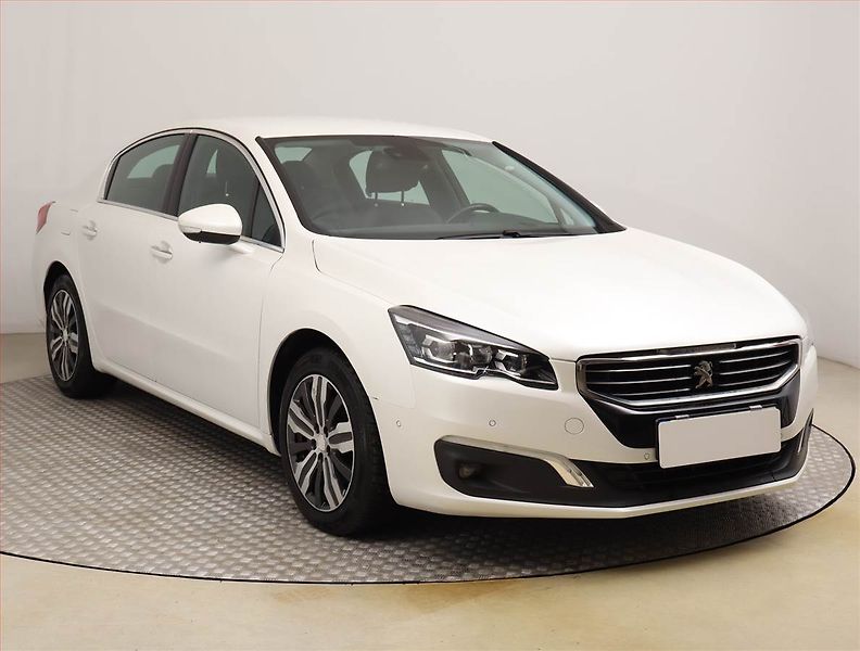 Peugeot 508 (2014) Allure 2.0 HDi, Navi, Tempomat - fotografie inzerátu