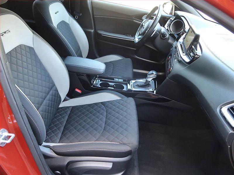 Kia Pro_Ceed (2019) GT-Line 1.4 T-GDI, Automat - fotka 9 z 19