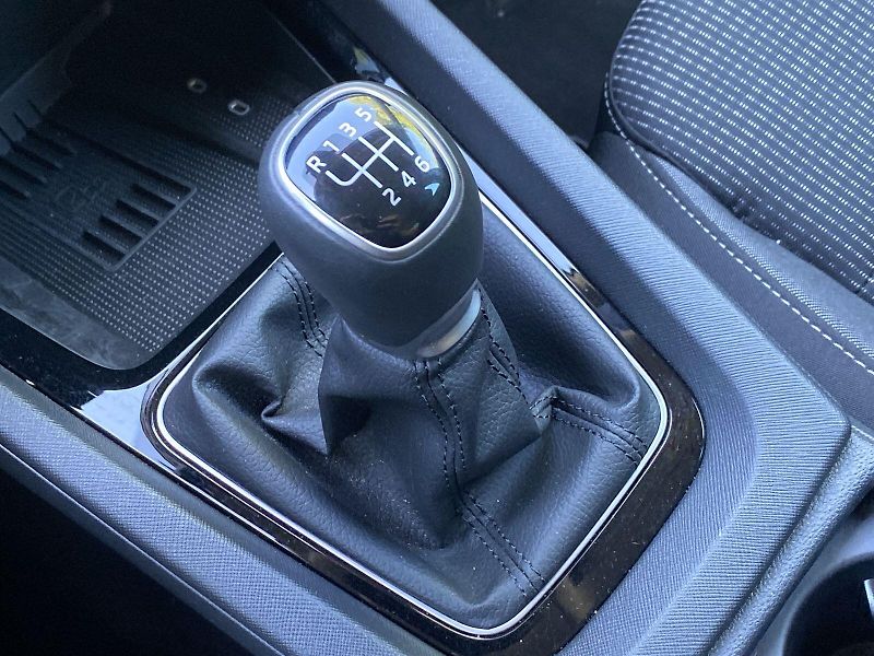 Škoda Octavia (2025) 1.5 TSI Selection - fotka 16 z 32