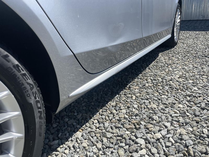 Audi A4 Avant 2.0TDi 120PS S-LINE AVANT TOP! - fotka 44 z 179