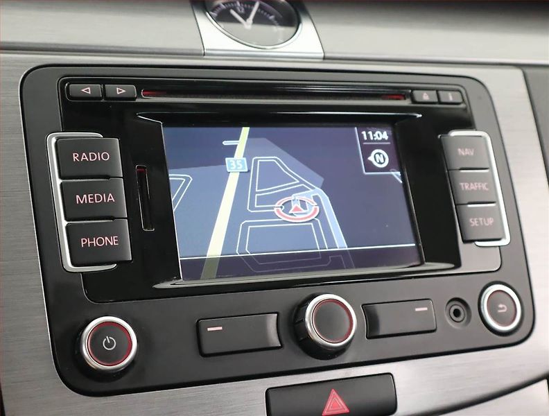 Volkswagen Passat (2013) Comfortline 1.6 TDI, Navi - fotka 22 z 24