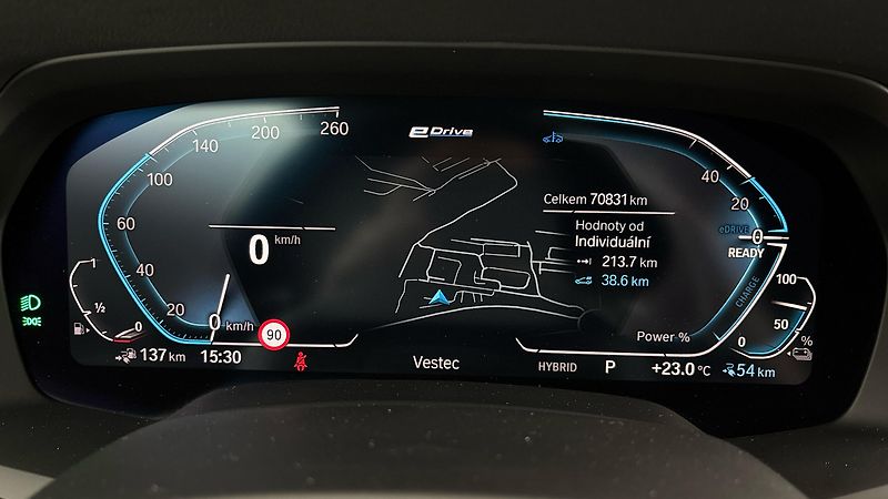 BMW X5 45e AUT xDrive M-paket - fotka 10 z 30