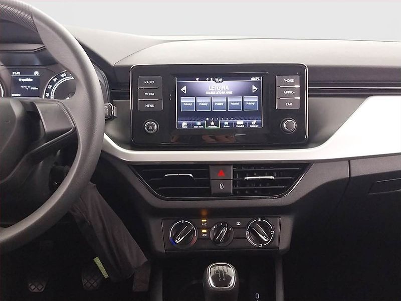 Škoda Scala (2020) Ambition 1.0 TSI, Tempomat - fotka 12 z 20