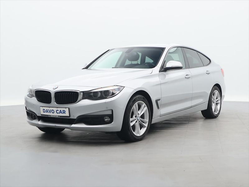BMW Řada 3 2,0 320d 140kW xDrive CZ Sport - fotka 3 z 37
