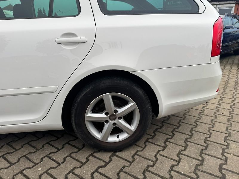 Škoda Octavia (2011) 1,2 TSI 77 KW 2. MAJ STK SK - fotka 15 z 50