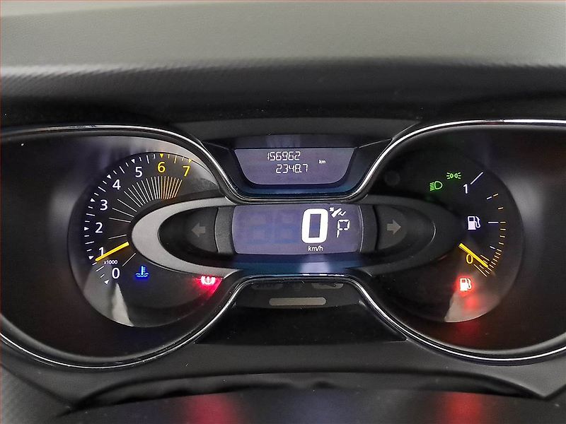 Renault Captur (2014) 1.2 TCe, Automat, Navi - fotka 11 z 17