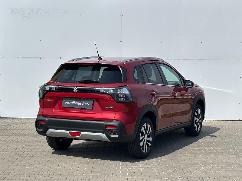 Suzuki S-Cross 1,4 BoosterJet Elegance - fotka 2 z 26