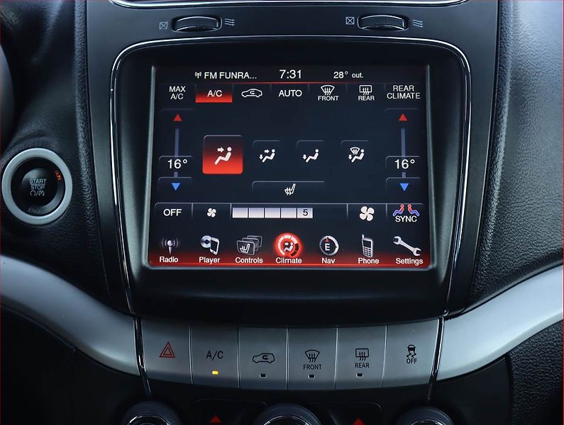 Fiat Freemont (2014) 2.0 MultiJet, 4X4, Automat - fotka 18 z 22