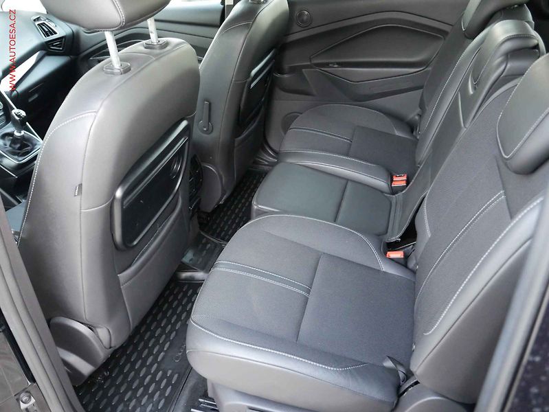 Ford Grand C-MAX (2015) 2.0 TDCi, AC, TZ - fotka 10 z 16