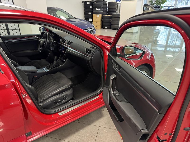 Škoda Superb 2.0TDI 4x4 DSG StylePlus - fotka 10 z 50