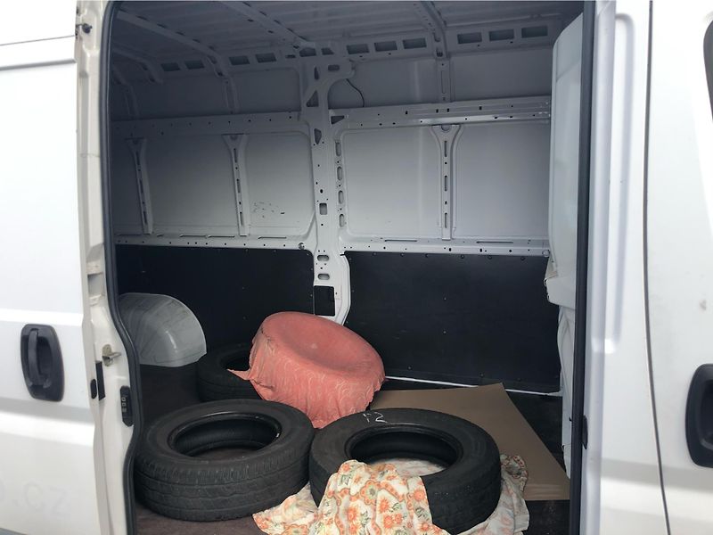 Fiat Ducato 2,3 JTD L4H2 - fotka 14 z 29