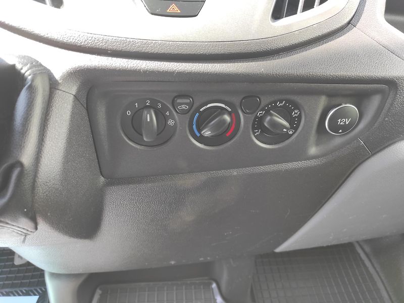 Ford Transit 2,0TDCI RUKA JEŘÁB, po servise - fotka 15 z 24