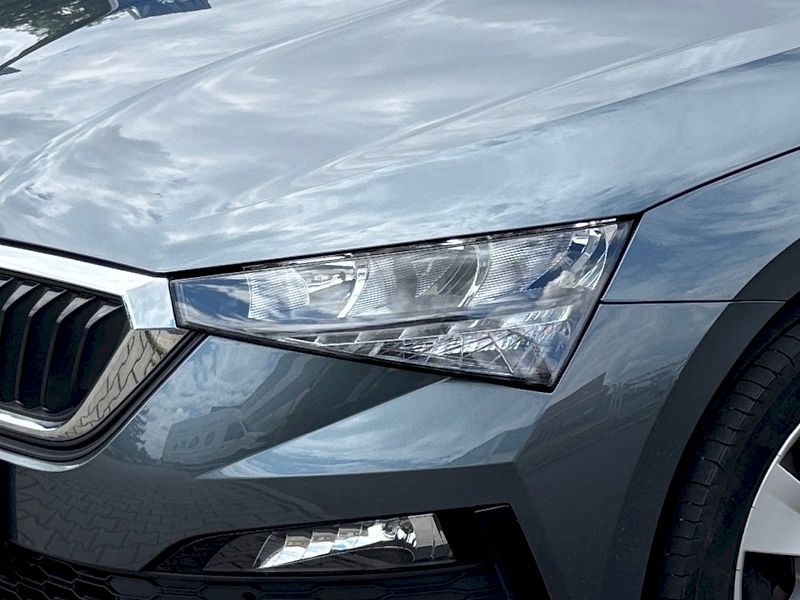 Škoda Scala (2021) DRIVE 1.0TSI 85KW 6MP - fotka 9 z 32