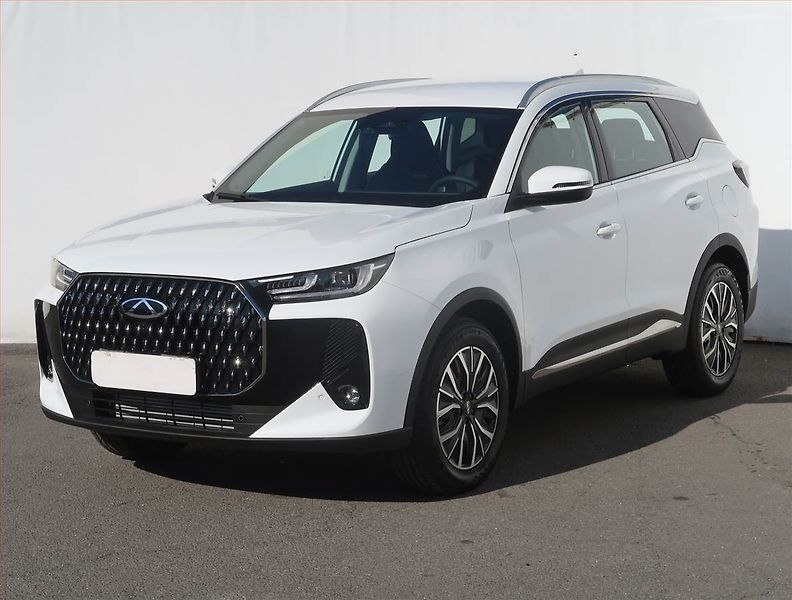 Chery Tiggo 7 (2026) 1.6 TGDI, LUXURY, Ad. tempomat - fotka 2 z 23