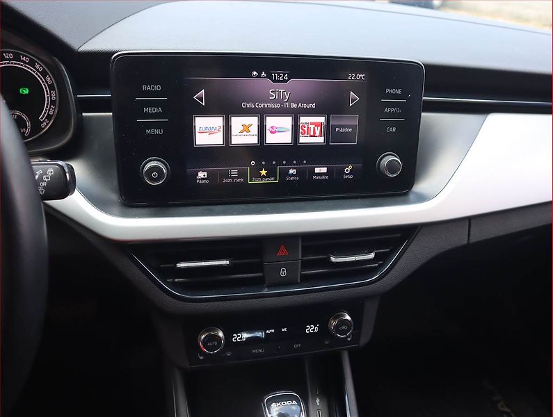 Škoda Scala (2021) Ambition 1.0 TSI, Automat - fotka 12 z 21