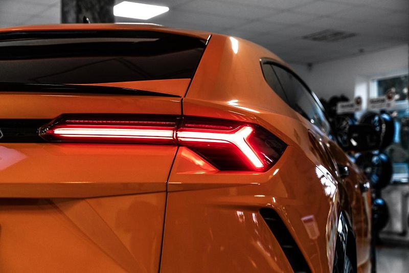 Lamborghini Urus 360°/B&O/PANO/ANIMA/23