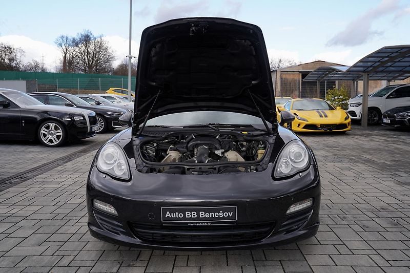 Porsche Panamera 3.6 V6/300PS/kůže/AT/xenony - fotka 9 z 37
