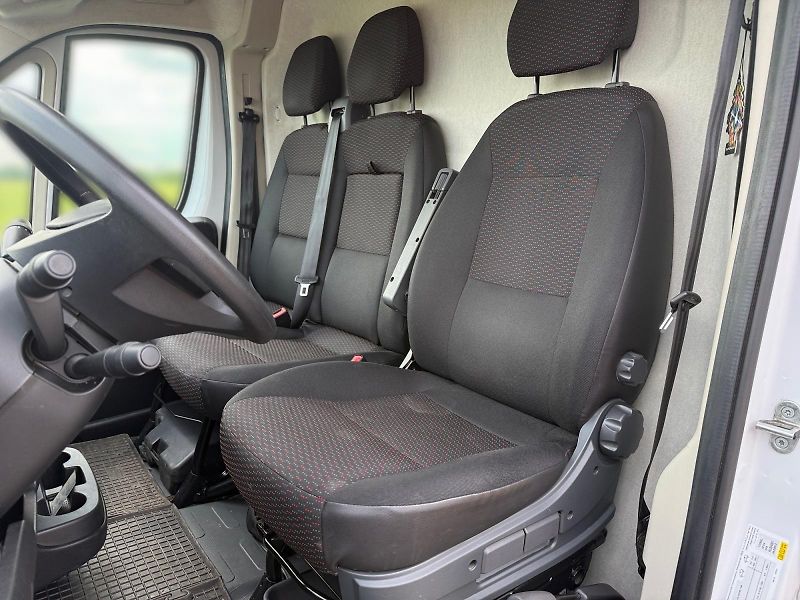 Peugeot Boxer (2024) L4H2 2.2HDI 121kW CZ DPH - fotka 7 z 11