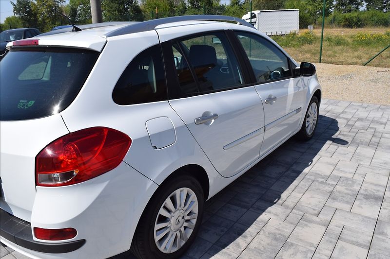 Renault Clio 1,2 i 74KW ALU KLIMA TAŽNÉ - fotka 5 z 48