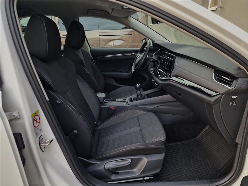 Škoda Octavia 2.0 TDI 110kW Style,ČR,1.Maj. - fotka 14 z 50