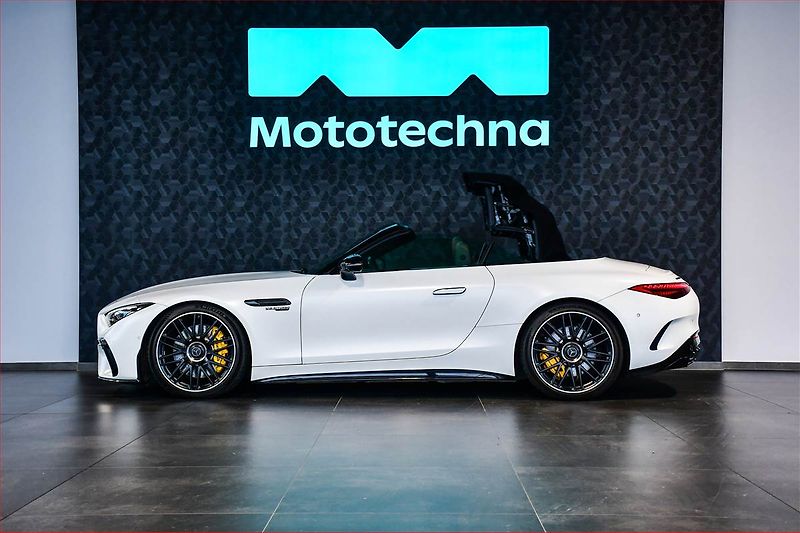 Mercedes-Benz SL (2024) 63 AMG 4MATIC+, DPH, Designo - fotka 25 z 27