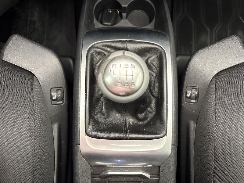 Citroën C4 SpaceTourer 1.6 HDI Attractive - fotka 25 z 31