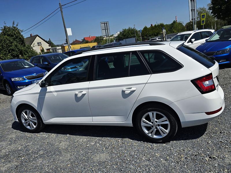 Škoda Fabia 1.0TSI 70KW TOUR SmartLink ČR  - fotka 3 z 32