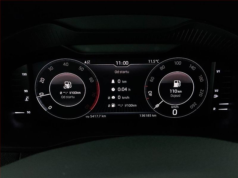 Škoda Karoq (2019) Ambition 1.5 TSI, Navi - fotka 11 z 21