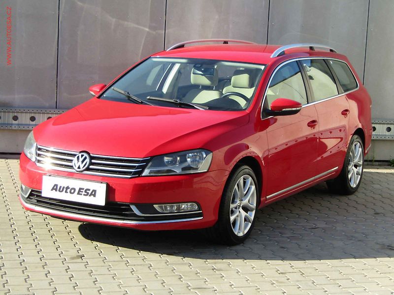 Volkswagen Passat (2011) 1.4 TSi, AC, p.čidla - fotka 3 z 19