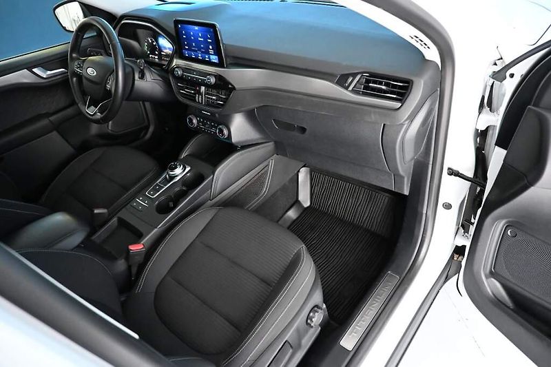 Ford Kuga (2021) 2.5 LED ACC Kamera Head-up Taž - fotka 8 z 42