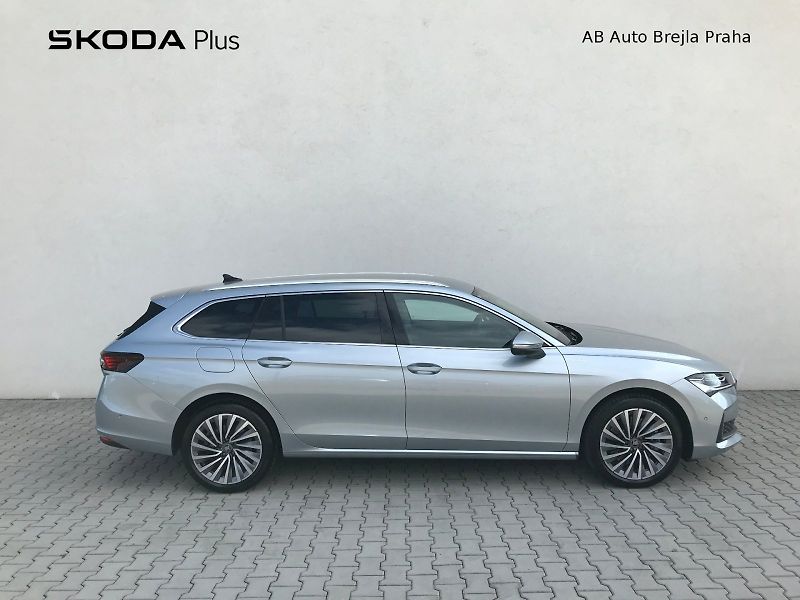 Škoda Superb (2025) COMBI L K TD 142/2.0 A7A - fotka 8 z 29