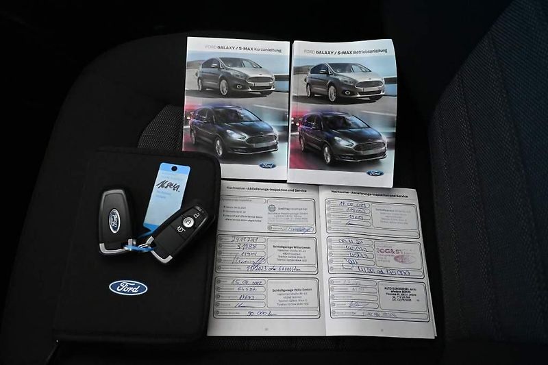 Ford Galaxy (2021) 2.0 7 Míst Kamera Business 8AT - fotka 27 z 31