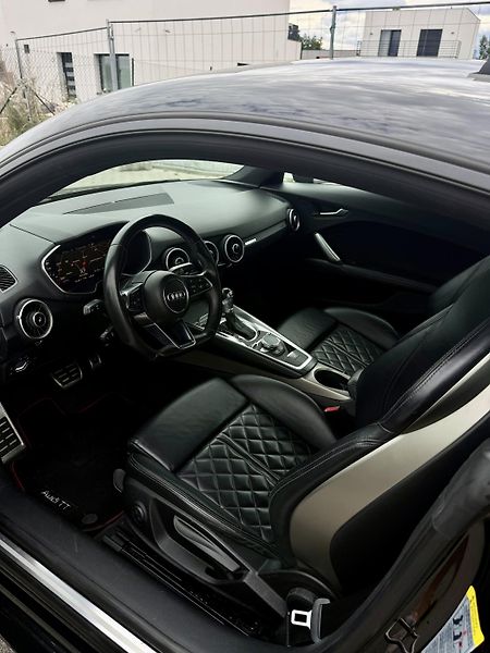 Audi TT (2015) - fotka 12 z 34