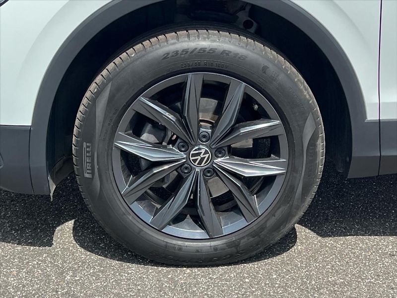 Volkswagen Tiguan Allspace 1,5 TSi 110kW LIFE - fotka 12 z 26