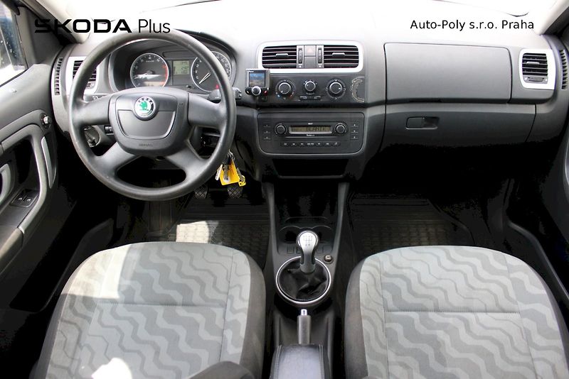 Škoda Roomster (2009) 1.4 16V 63 kW Style - fotka 5 z 20