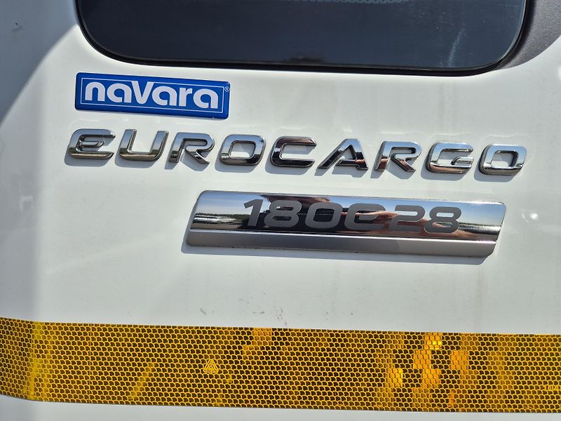 Iveco Eurocargo 180E28 HIAB 102 KONTEJNER  - fotka 20 z 23