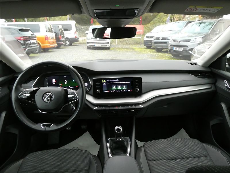 Škoda Octavia 2,0 TDi 110kW serviska,ČR,DPH - fotka 30 z 46
