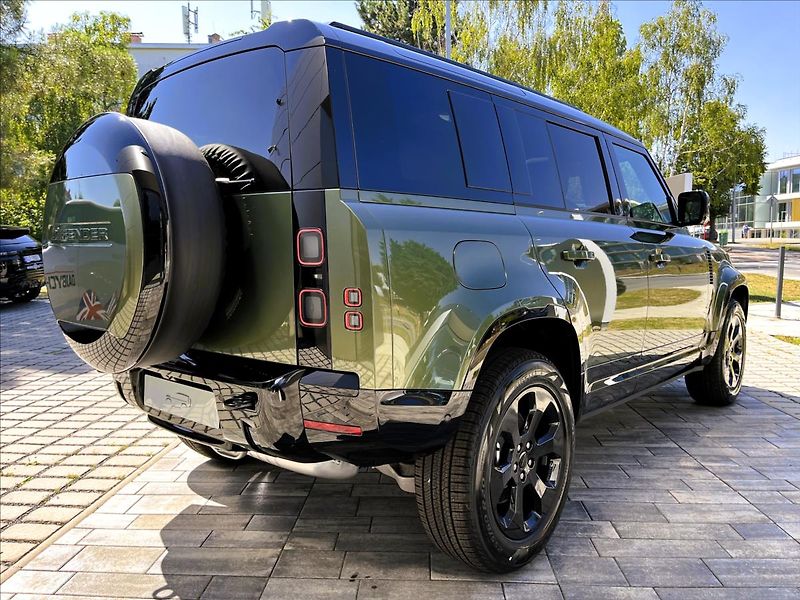Land Rover Defender (2026) 110 D350 X-DYNAMIC HSE - fotka 8 z 28