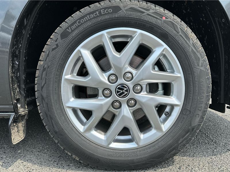 Volkswagen Caravelle (2026) 2,0 TDI - fotka 15 z 23