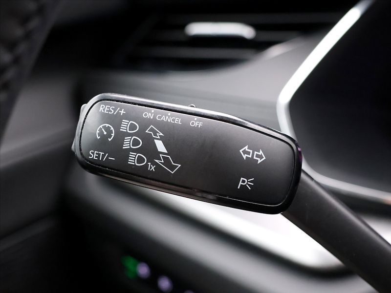 Škoda Octavia 2,0 TDI CZ Ambition 1.Maj DPH - fotka 18 z 38