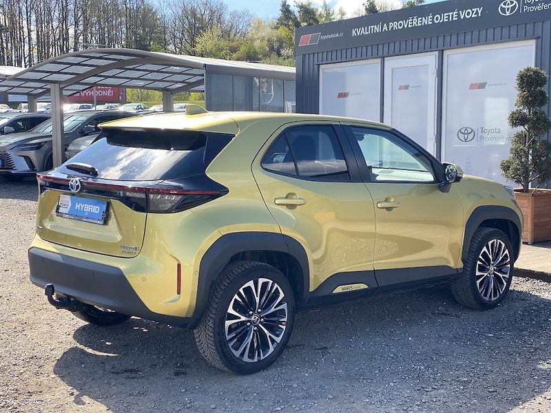 Toyota Yaris Cross 1.5HSD, ČR-1m, Executive, 4x4 - fotka 7 z 17