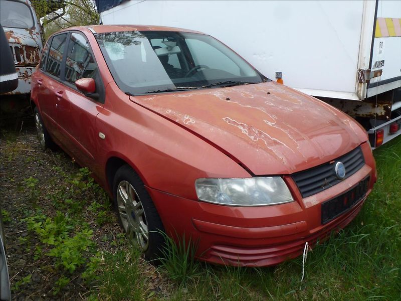 Fiat Stilo 2,4 ABARTH AUTOMAT  20V ABARTH - fotka 2 z 21