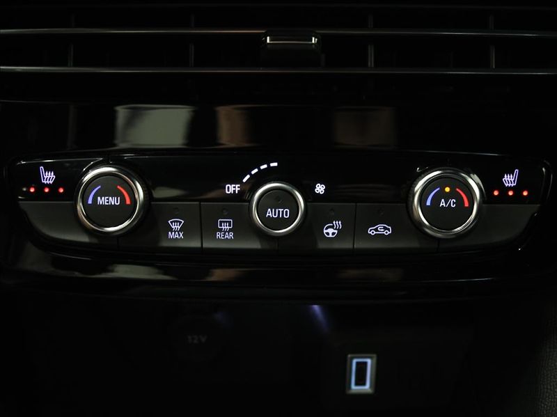 Opel Mokka 1,2 T 96kW AT GS Led 1320km! - fotka 20 z 22