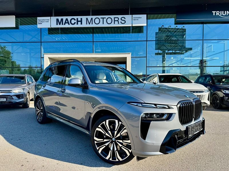 BMW X7 40xd Masáže N.náprava N.topení - fotka 2 z 28