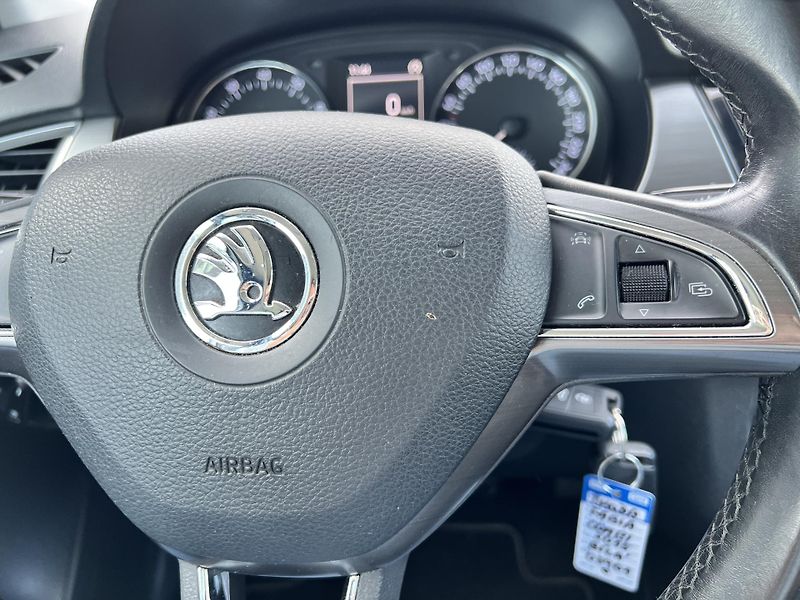Škoda Fabia JOY 1.0MPi 55kw TEMPOMAT KLIMA - fotka 19 z 42