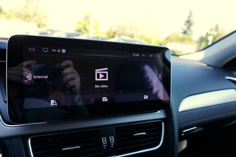 Audi A4 (2013) S-LINE 2,0 TDI 130 kW - fotka 43 z 63