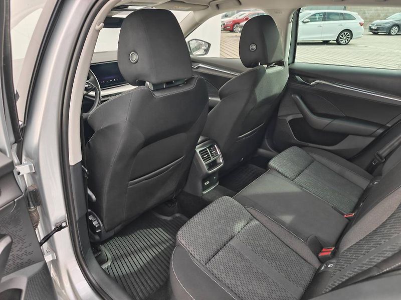 Škoda Octavia Style 7DSG 1,5TSI - fotka 7 z 23