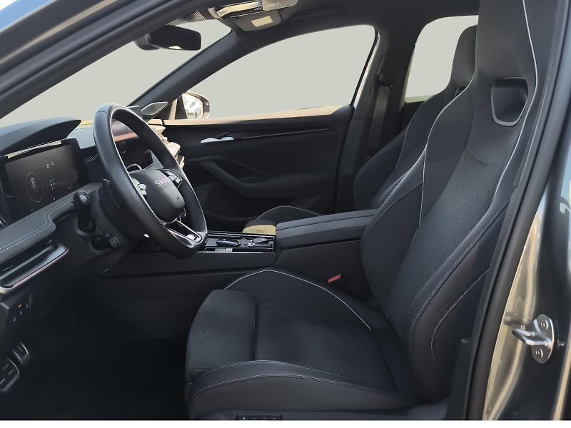 Škoda Superb 2.0 TDi 4x4 Sportline - fotka 6 z 27