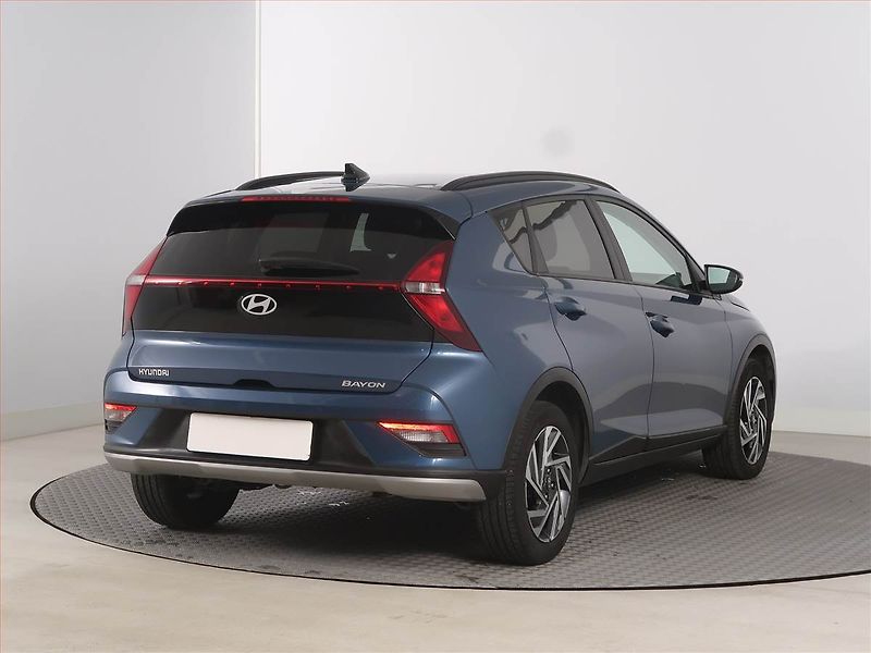 Hyundai Bayon (2024) 1.0 T-GDI, Automat, Serv.kniha - fotka 5 z 17